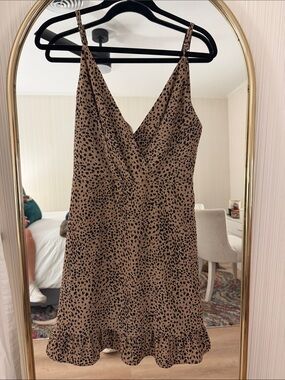 Spotted V-Neck Mini Slip Dress in Chestnut
